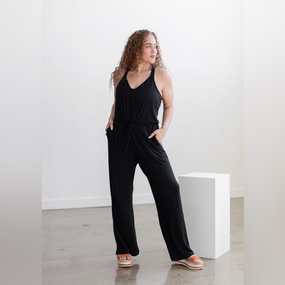 Savvi Nora Jumpsuit in Black